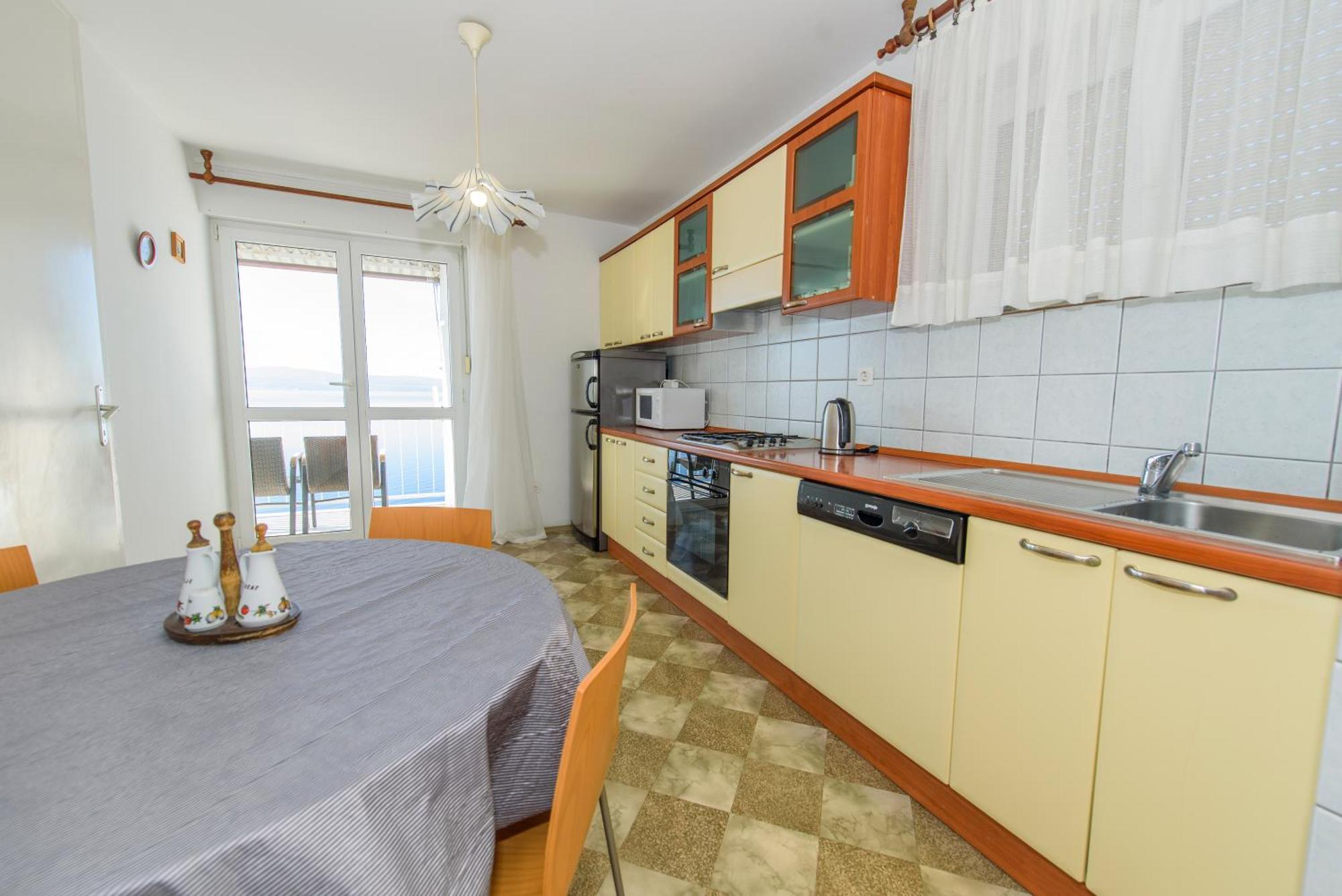 Sunny Apartment Omis Exterior photo
